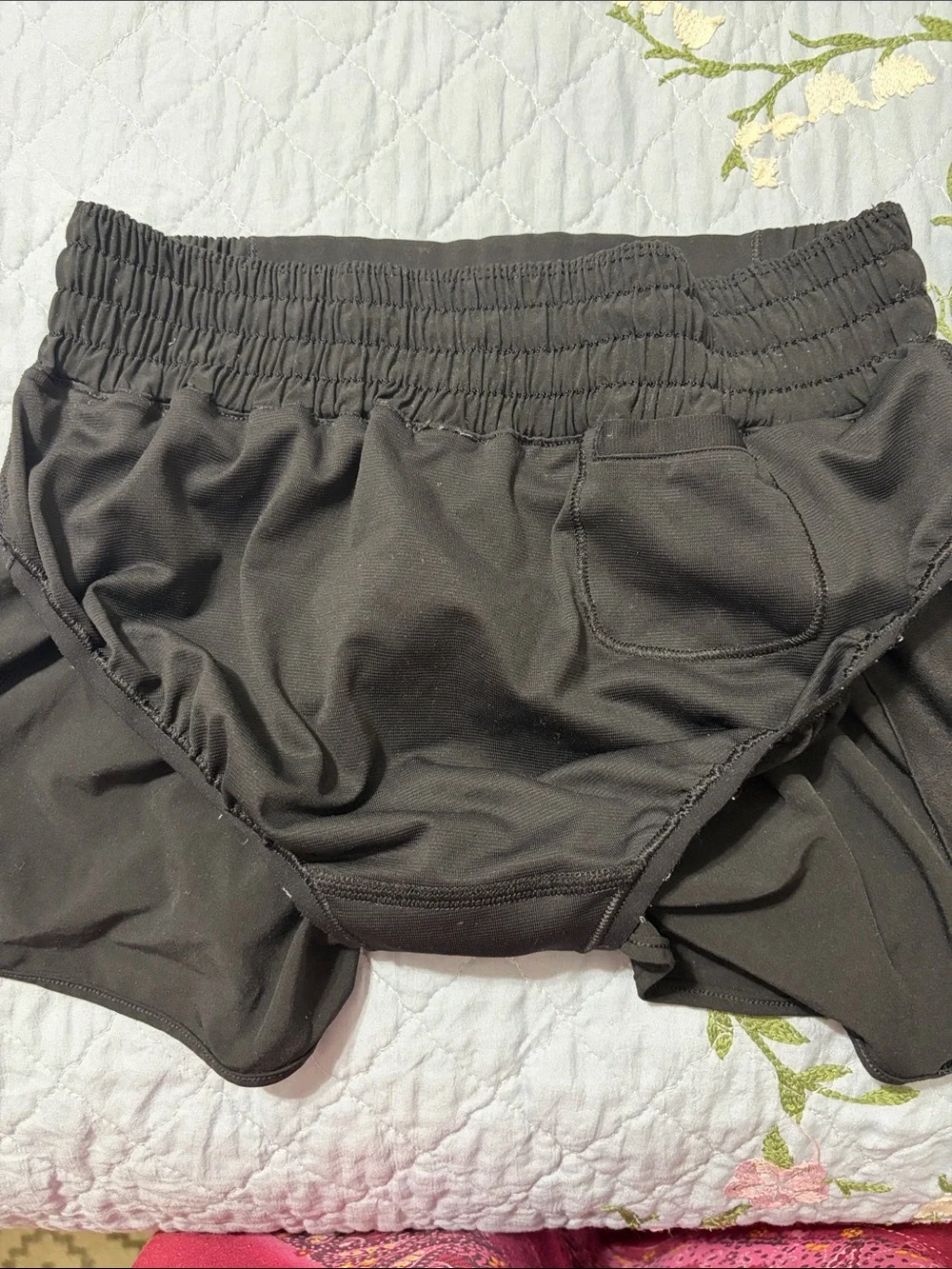 Lululemon Hotty Hot High-Rise Lined Short 3.5” inseam Size Small PreOwned